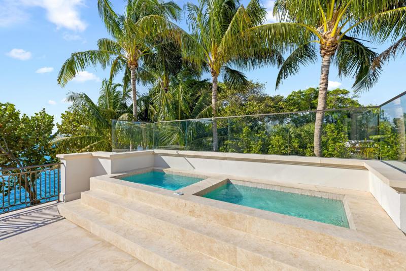  Single Family Homes Photo 44:  Palm Beach,  FL 33480