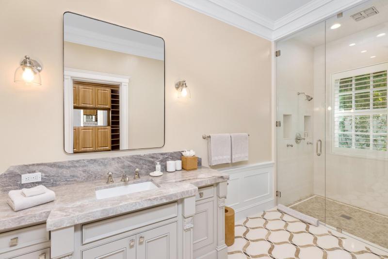  Single Family Homes Photo 47:  Palm Beach,  FL 33480