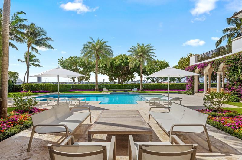  Single Family Homes Photo 57:  Palm Beach,  FL 33480