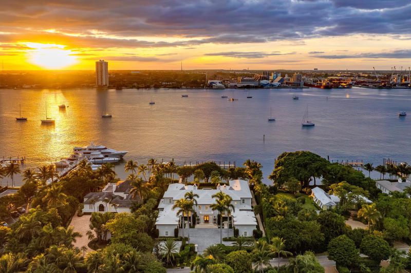  Single Family Homes Photo 7:  Palm Beach,  FL 33480