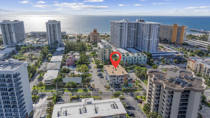  Condo & Townhome Photos