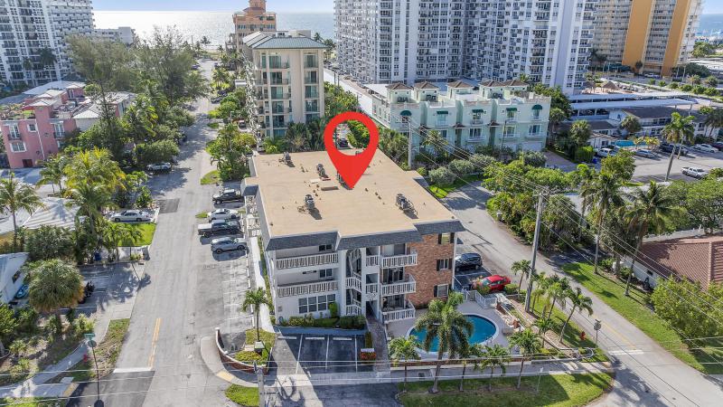  Condo & Townhome Photos