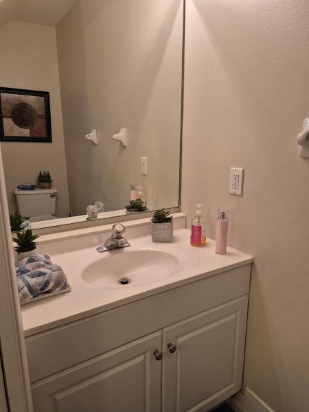 Condo & Townhome Photos