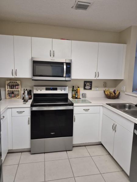  Condo & Townhome Photos