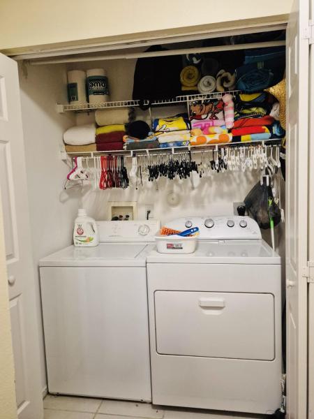  Condo & Townhome Photos
