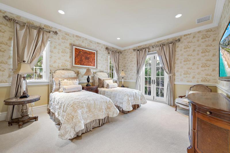  Single Family Homes Photo 36:  Palm Beach Gardens,  FL 33410