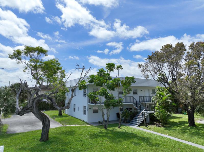 Click to View Photos