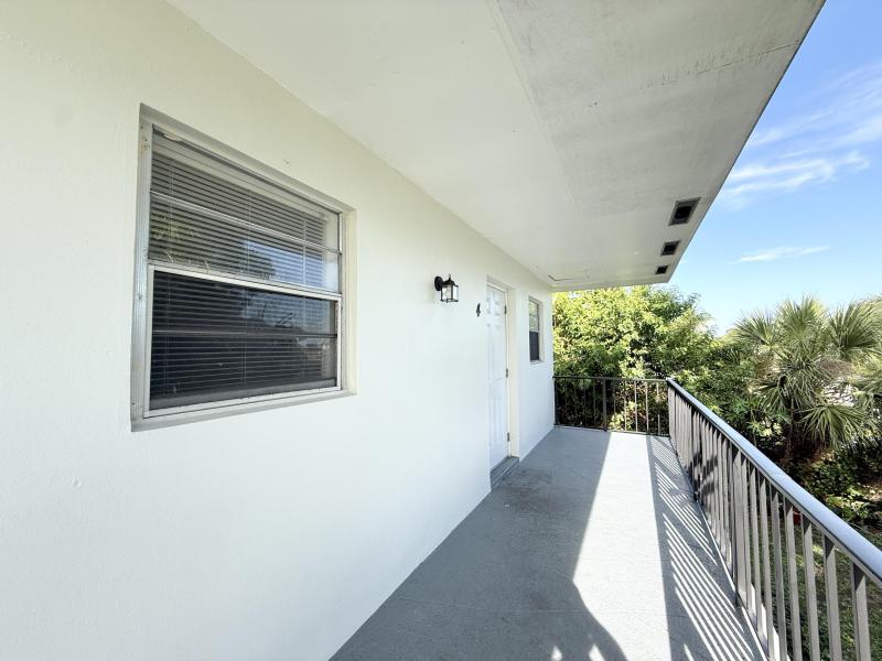 Duplex, Triplex and Fourplex Images