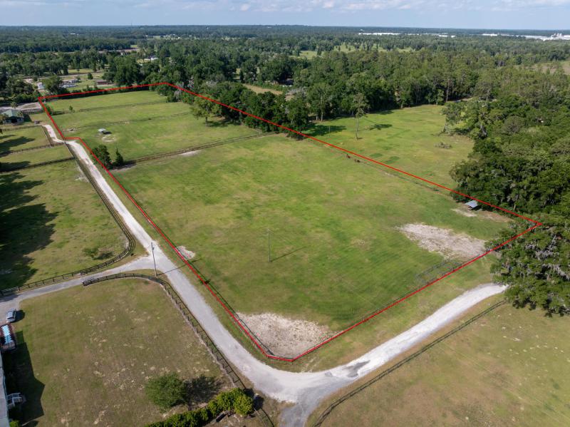  Commercial & Industrial Land Images 