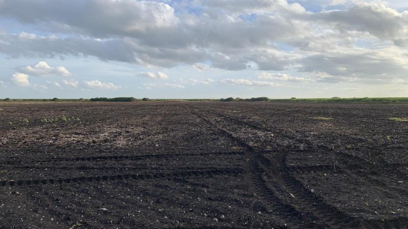  Commercial & Industrial Land Images 