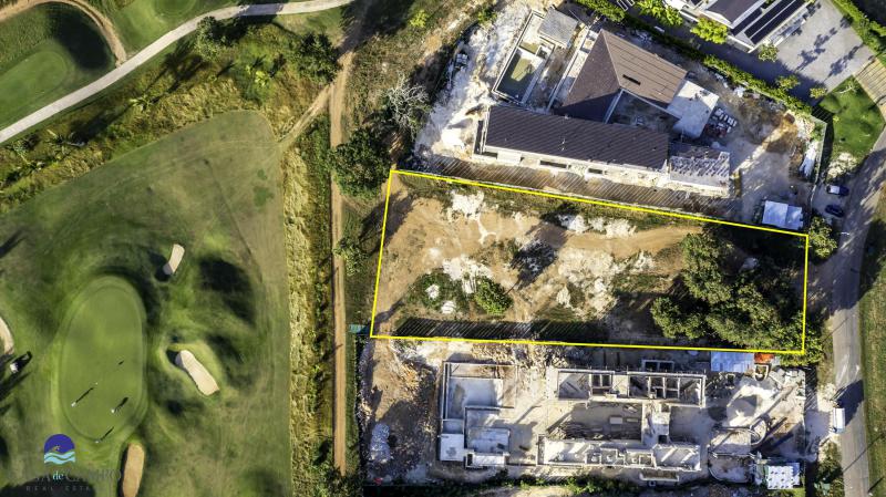  Commercial & Industrial Land Images 