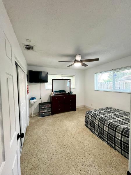  Single Family Homes Photo 21:  Pompano Beach,  FL 33064
