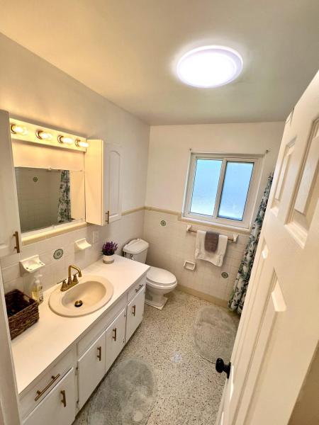  Single Family Homes Photo 24:  Pompano Beach,  FL 33064