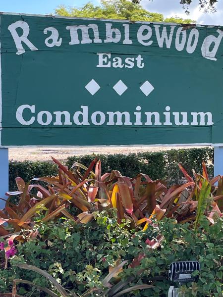  Condo & Townhome Photos