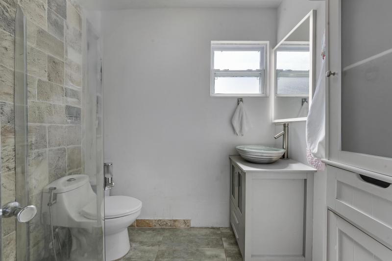 Duplex, Triplex and Fourplex Images