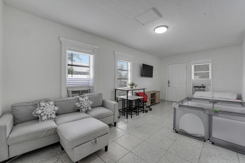Duplex, Triplex and Fourplex Images