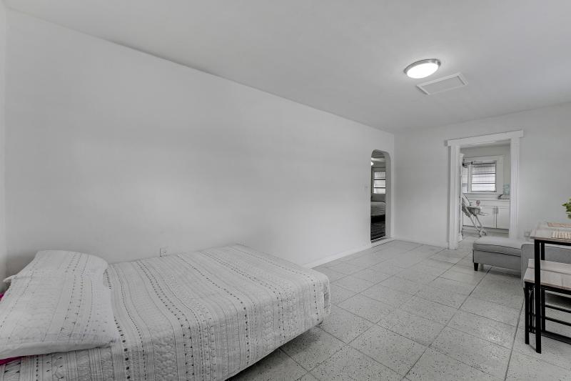 Duplex, Triplex and Fourplex Images