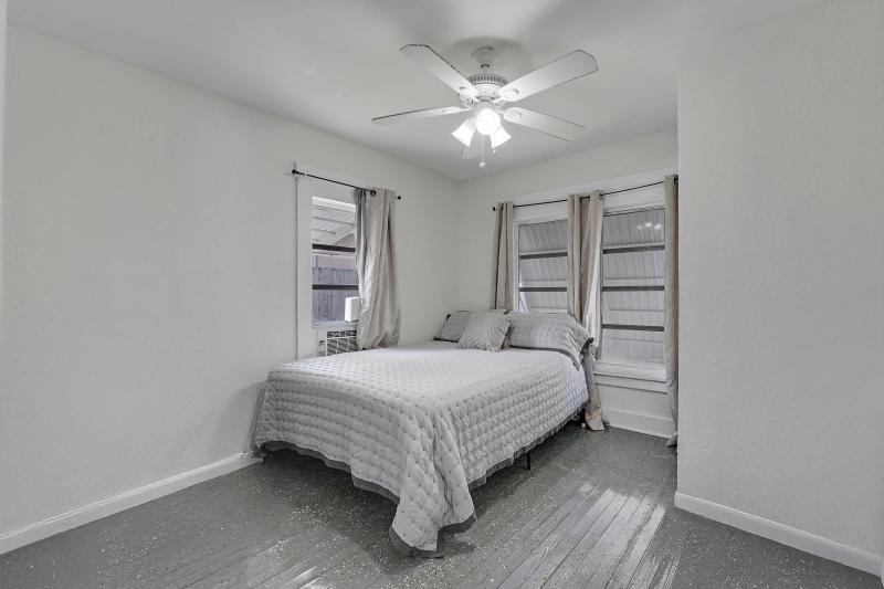 Duplex, Triplex and Fourplex Images