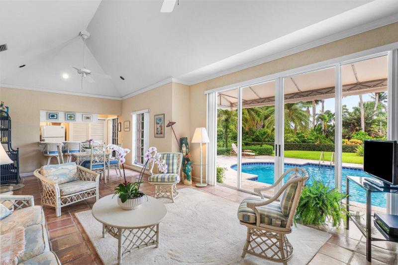  Single Family Homes Photo 23:  Jupiter Island,  FL 33455
