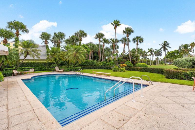  Single Family Homes Photo 27:  Jupiter Island,  FL 33455