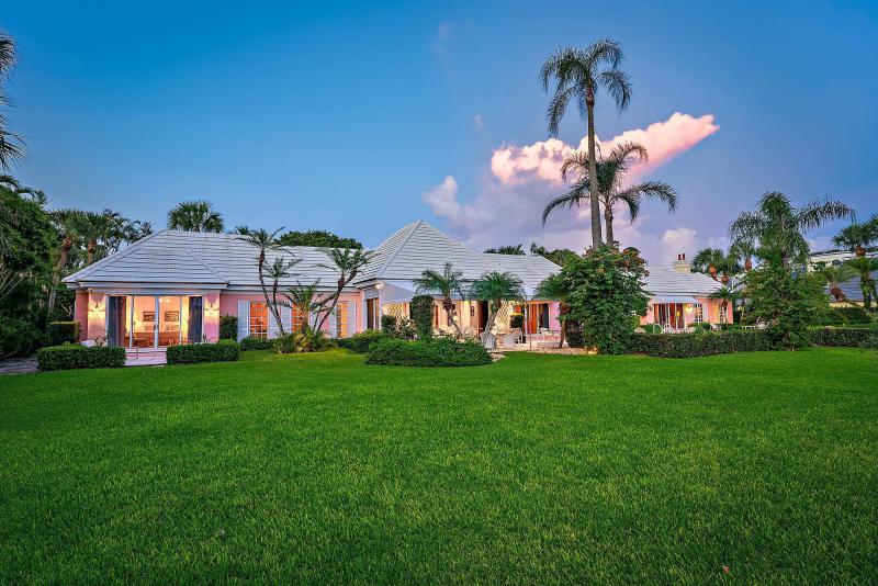  Single Family Homes Photo 41:  Jupiter Island,  FL 33455