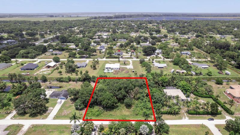  Commercial & Industrial Land Images 