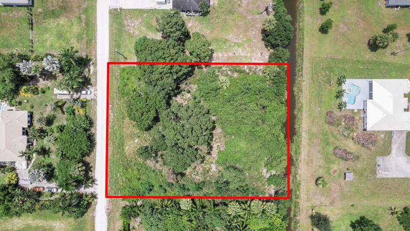  Commercial & Industrial Land Images 