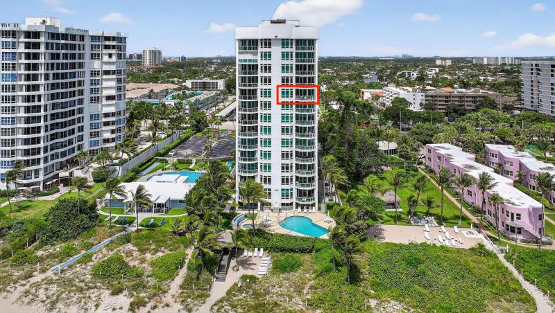  Condo & Townhome Photos