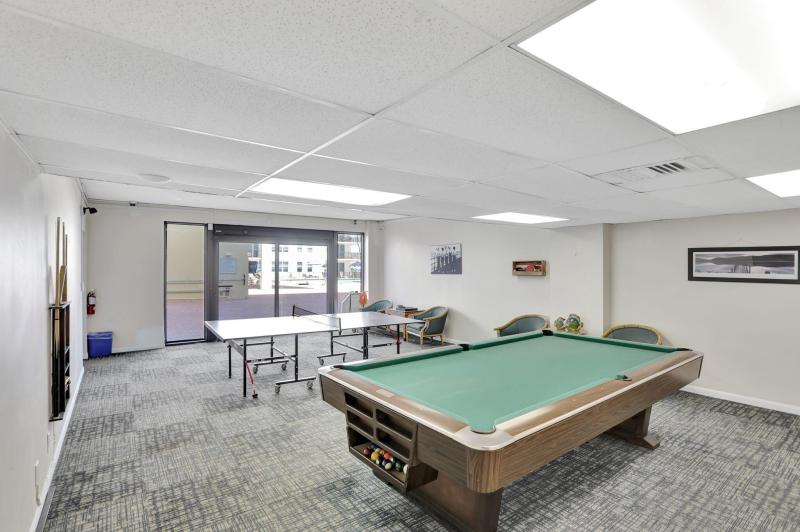  Condo & Townhome Photos