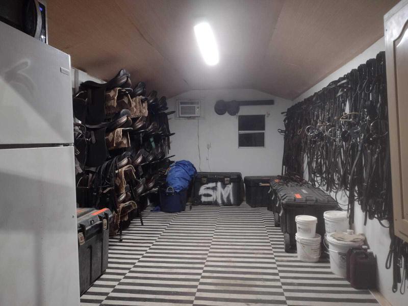  Commercial & Industrial Land Images 