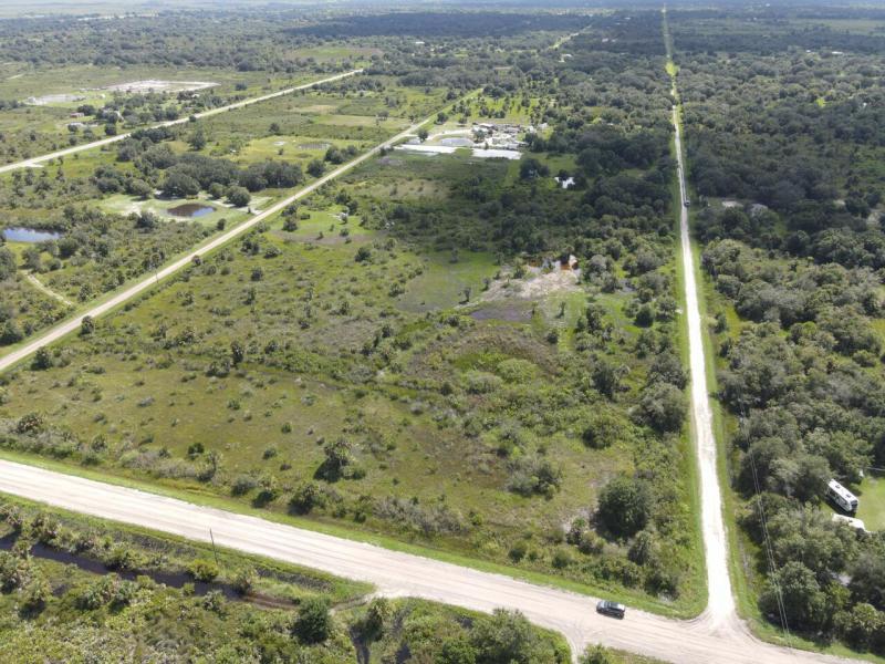  Commercial & Industrial Land Images 