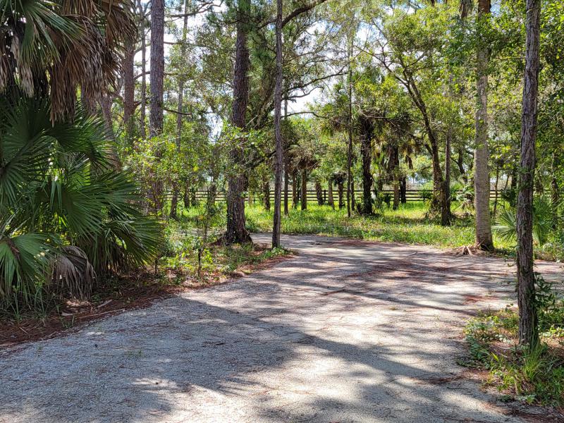  Commercial & Industrial Land Images 