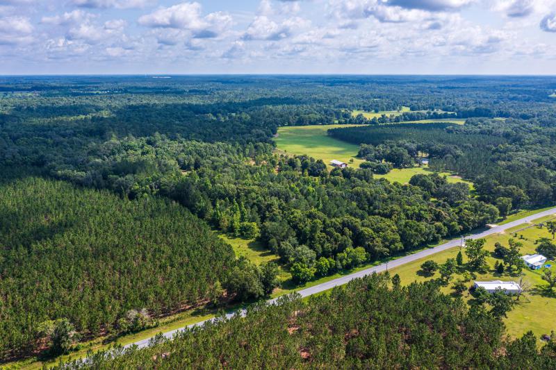  Commercial & Industrial Land Images 