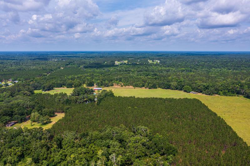  Commercial & Industrial Land Images 