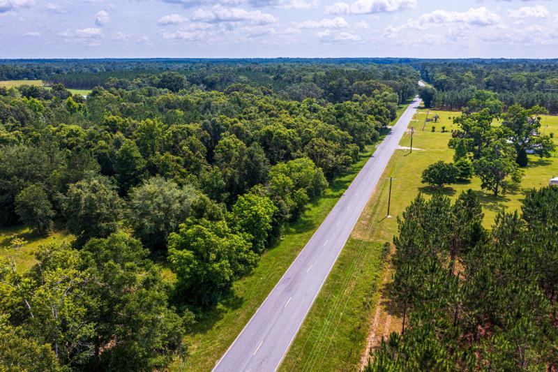  Commercial & Industrial Land Images 