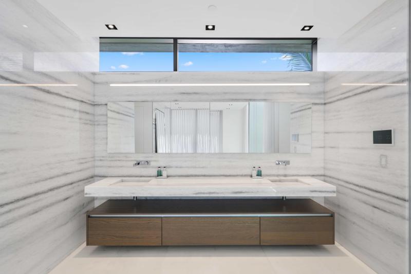  Single Family Homes Photo 22:  Highland Beach,  FL 33487