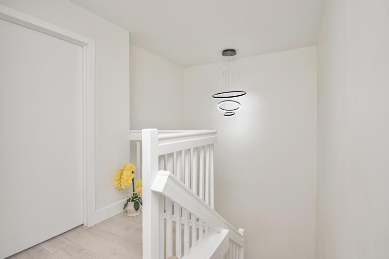  Condo & Townhome Photos