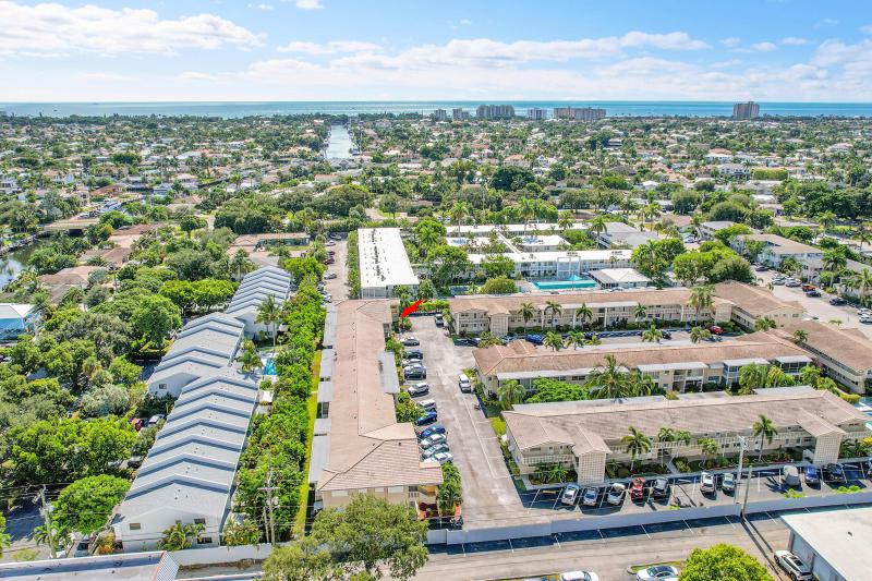  Condo & Townhome Photos