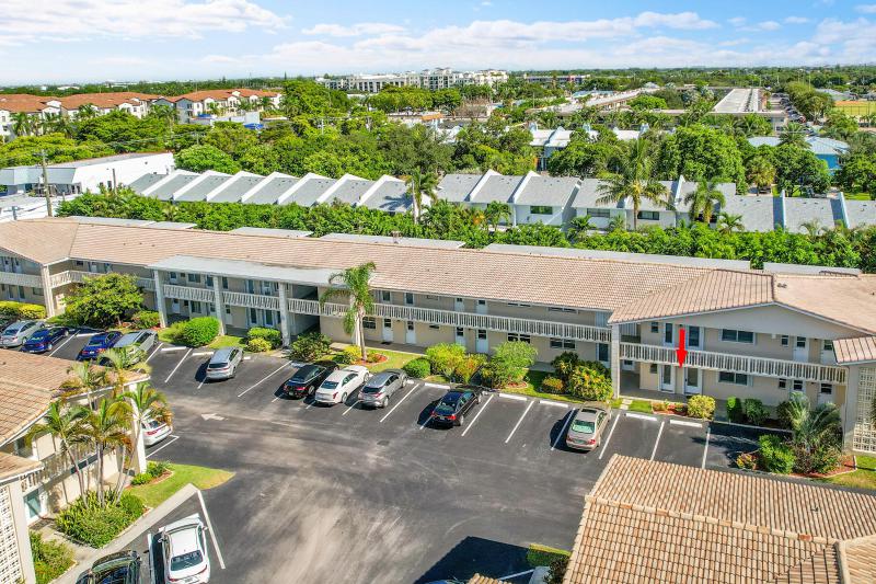  Condo & Townhome Photos