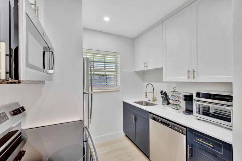 Duplex, Triplex and Fourplex Images