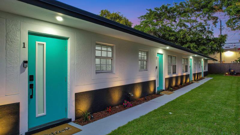 Duplex, Triplex and Fourplex Images