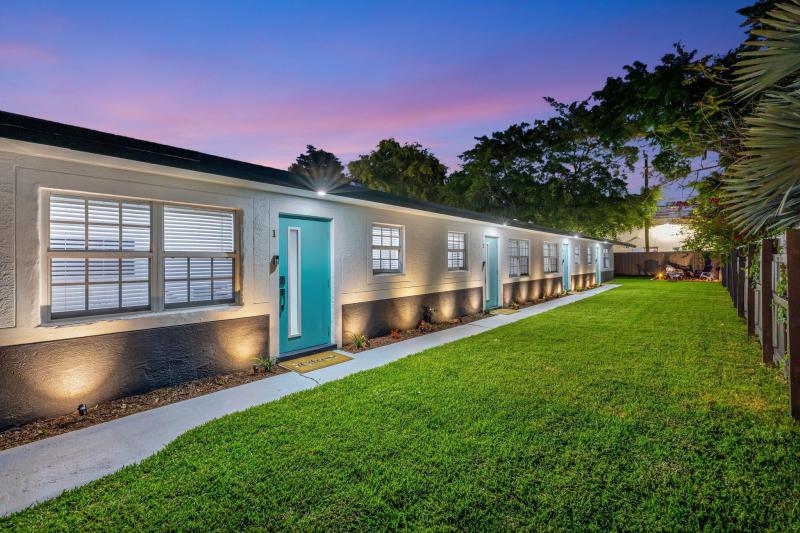 Duplex, Triplex and Fourplex Images