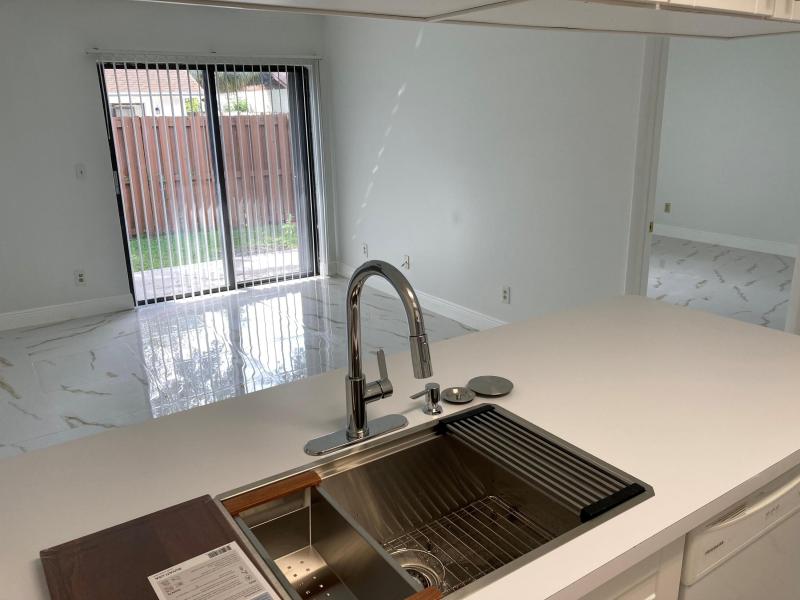 Duplex, Triplex and Fourplex Images