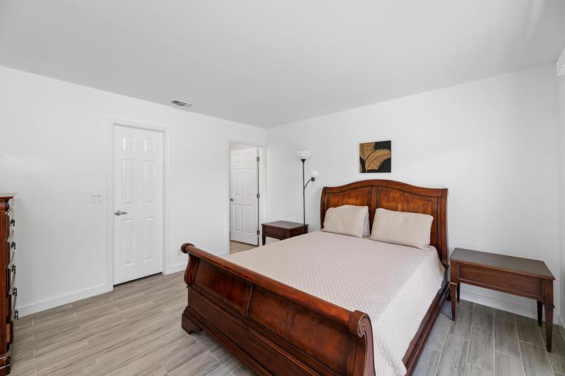 Duplex, Triplex and Fourplex Images