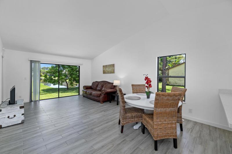 Duplex, Triplex and Fourplex Images