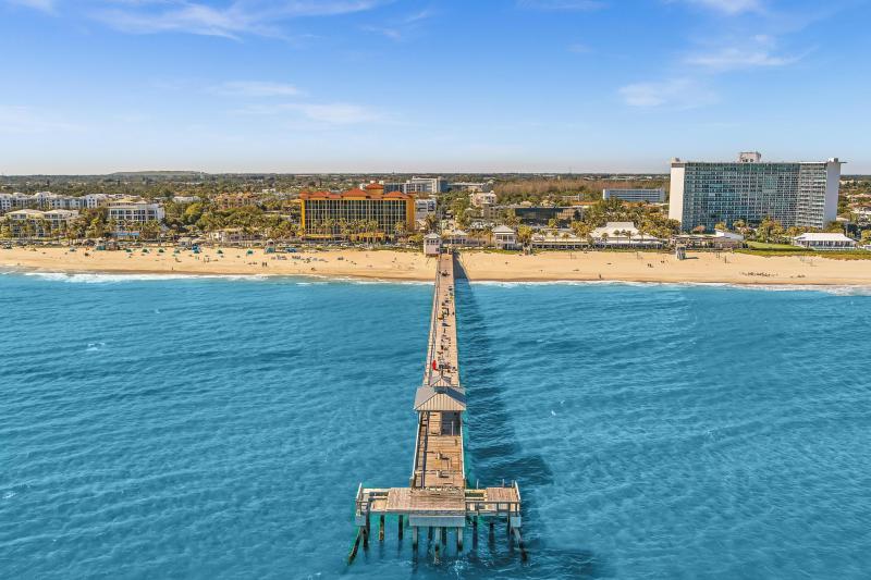  Single Family Homes Photo 61:  Deerfield Beach,  FL 33441