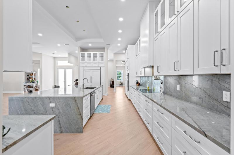  Single Family Homes Photo 13:  The Acreage,  FL 33470