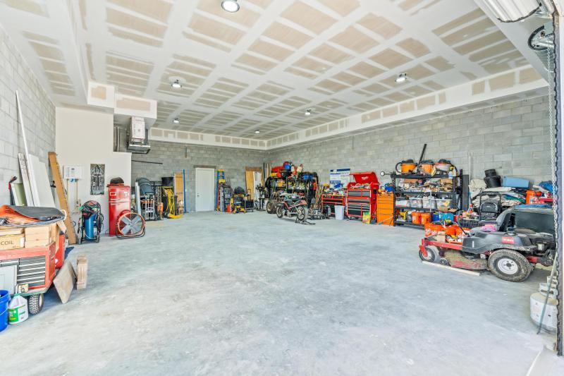  Single Family Homes Photo 36:  The Acreage,  FL 33470