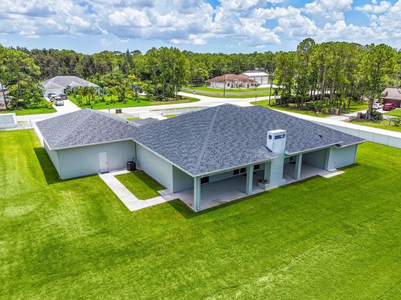  Single Family Homes Photo 38:  The Acreage,  FL 33470