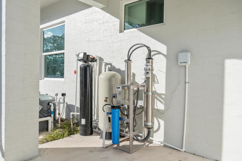  Single Family Homes Photo 57:  The Acreage,  FL 33470